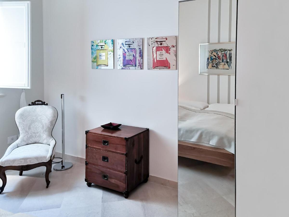 Bed and Breakfast Palazzo Charlie Lecce Exteriér fotografie